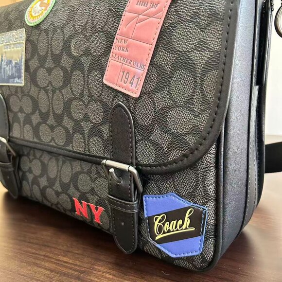 Coach CBF09 Men's Flap Messenger Bag, size 32.5 x 25 x 8cm - Picture 7 of 9